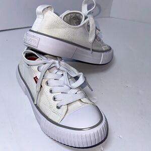 Levi's Kids White Canvas Low Top Lace-Up Sneakers US 1 EU 33 UK 13.5 MPN